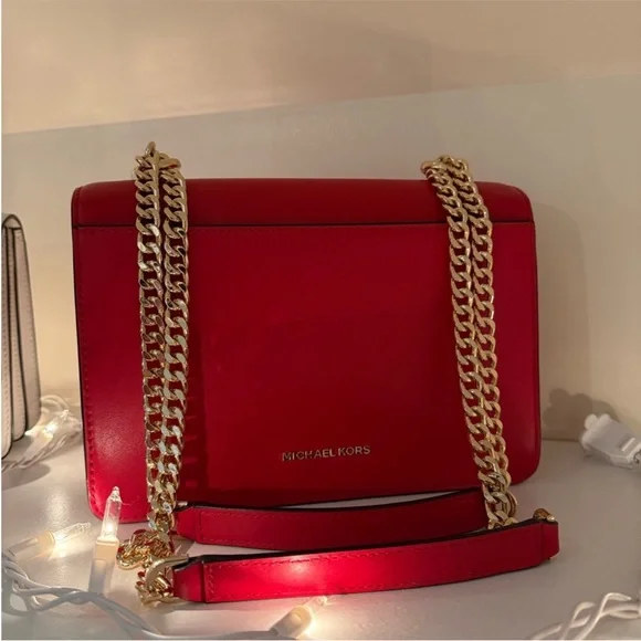 Michael Kors Red Shoulder Bag with Gold Chain - Picture 2 of 8